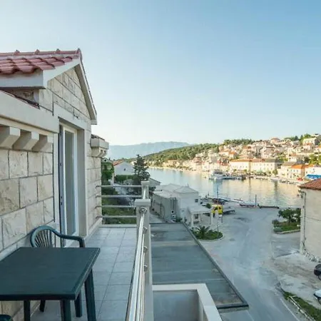 Sanja * Povlja (Brac)